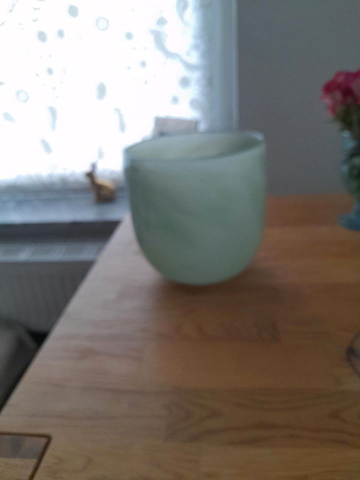 Glas Vase 20x19 cm in Kiel
