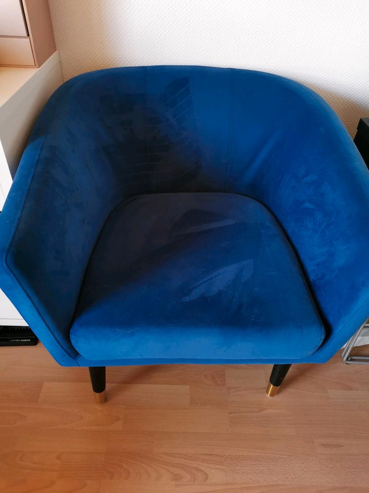 Großer Sessel in blau in Zülpich