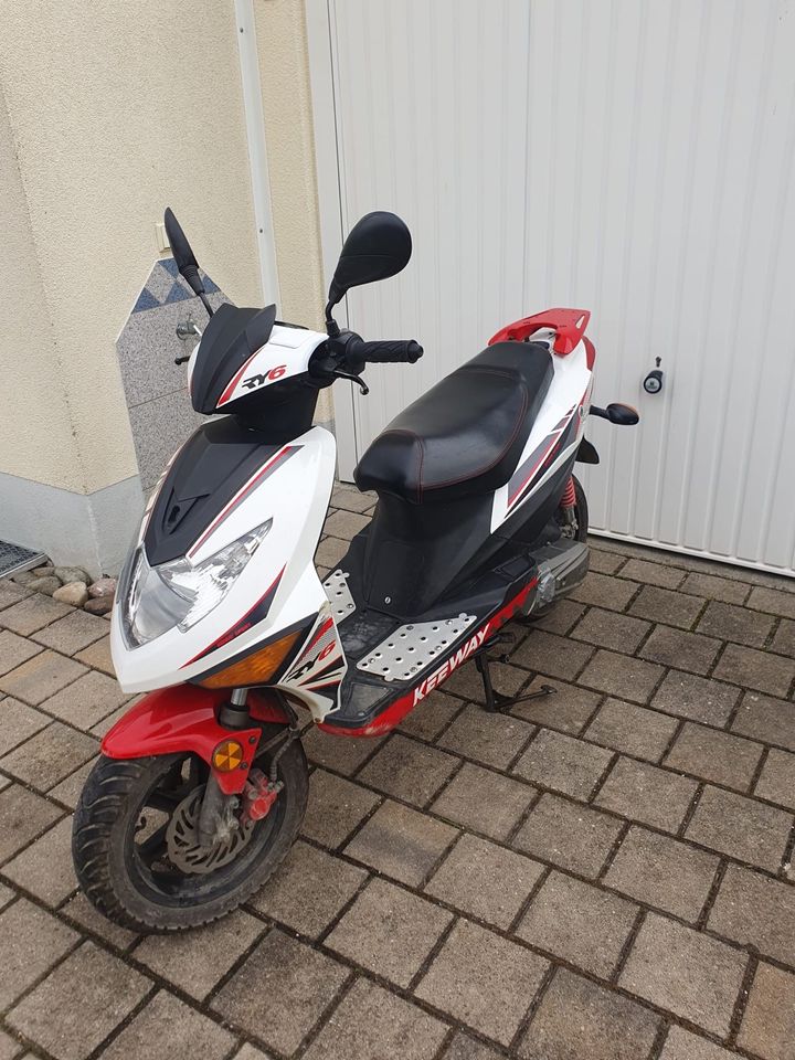 Roller 45km/h 49ccm Keeway RY 6 in Tapfheim