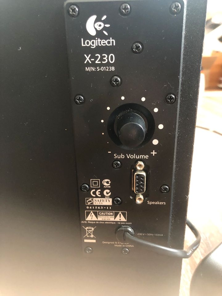 Lautsprechersystem von Logitech mit Subwoofer, Modell X-230 in Pinneberg