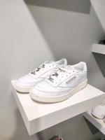 Sneaker Reebok weiß Silber 38,5 Rheinland-Pfalz - Korweiler Vorschau