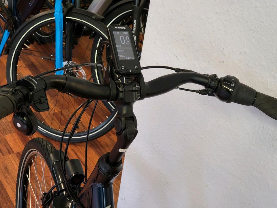 E BIKE 28ZOLL, RH45CM, SHIMANO, 500KM,RÜCKTRITT in Vlotho