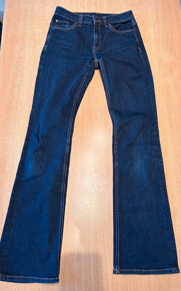 Jeans Bootcut Gr.27/34 in Greven