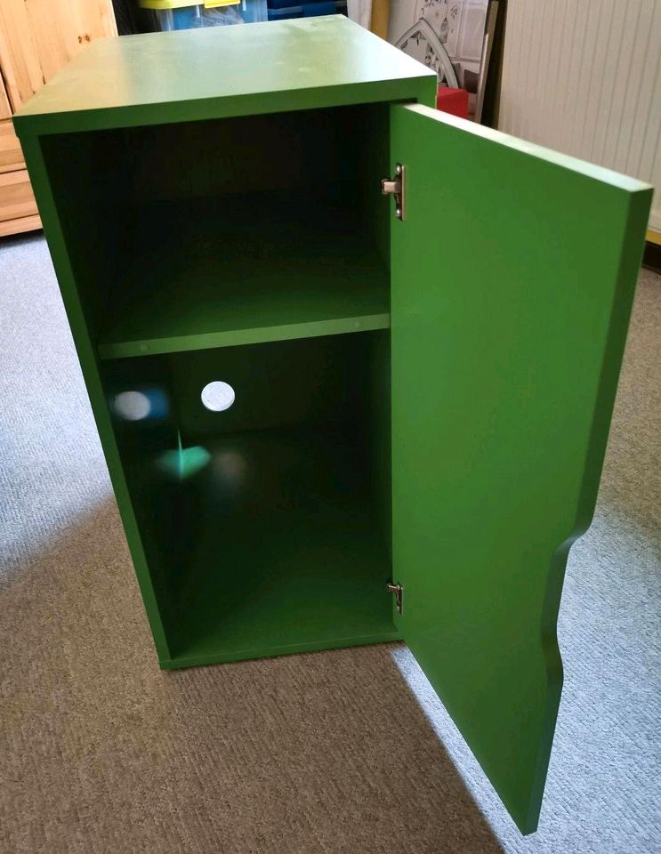 IKEA Alex Schreibtisch Schränkchen Unterschrank grün Tür in Bad Endbach