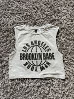 H&M Crop Top Größe M grau Brooklyn Babe Festival Bauchfrei Niedersachsen - Pattensen Vorschau