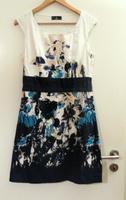 schönes weißes Kleid mit blauem Muster von Vila Joy Größe M Kr. München - Neubiberg Vorschau