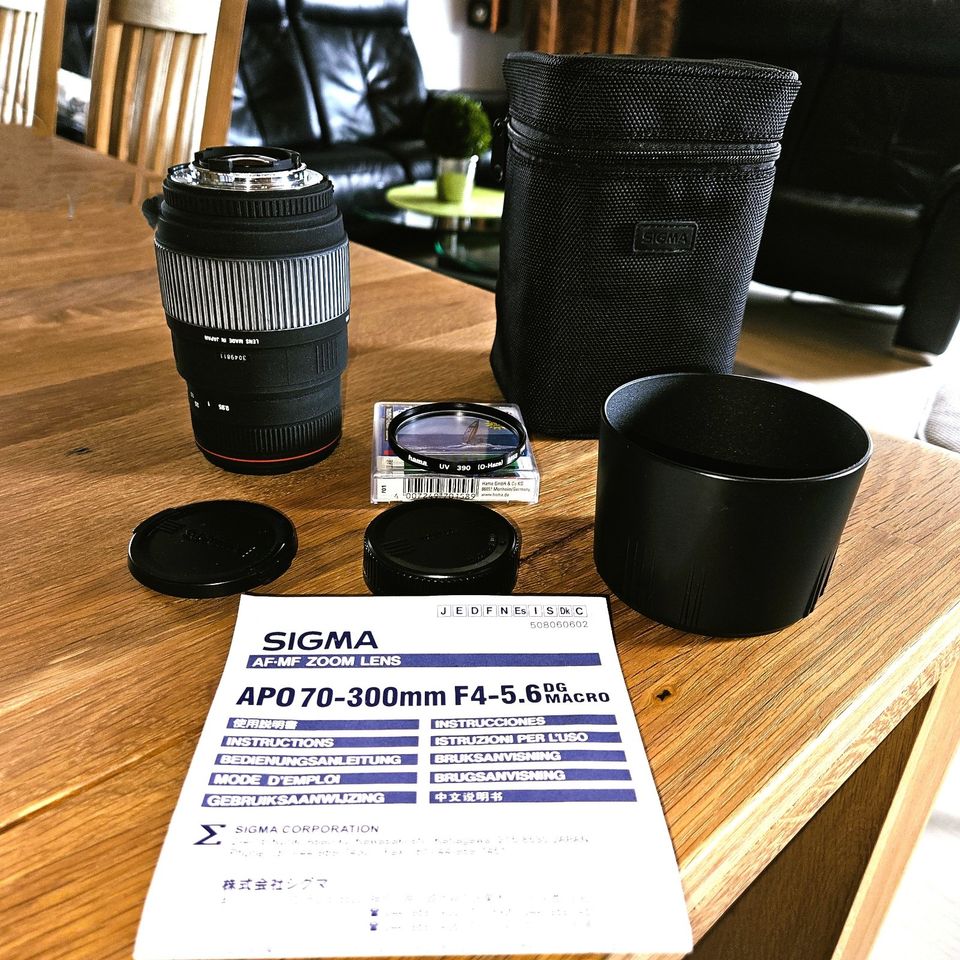 Sigma Objektiv 70-300mm APO DG Macro AF für Nikon ua in Bergisch Gladbach