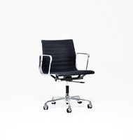 ANKAUF: Vitra | Herman Miller | Aluminium Chairs EA 117 / 118 / 119 | Zeitloser Designklassiker | Bürostuhl | Sessel Düsseldorf - Pempelfort Vorschau