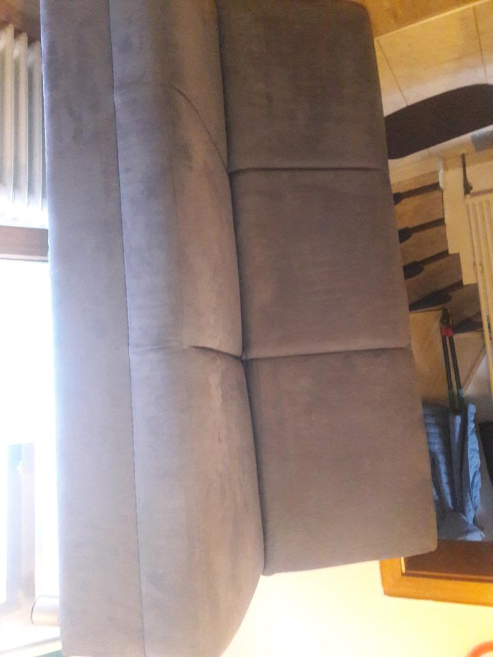 3 Sitzer Sofa/Couch in hellblau in Windeck abzuholen in Windeck