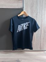 Kinder Nike Dri-Fit  T-Shirt/ Sportshirt Neuhausen-Nymphenburg - Neuhausen Vorschau