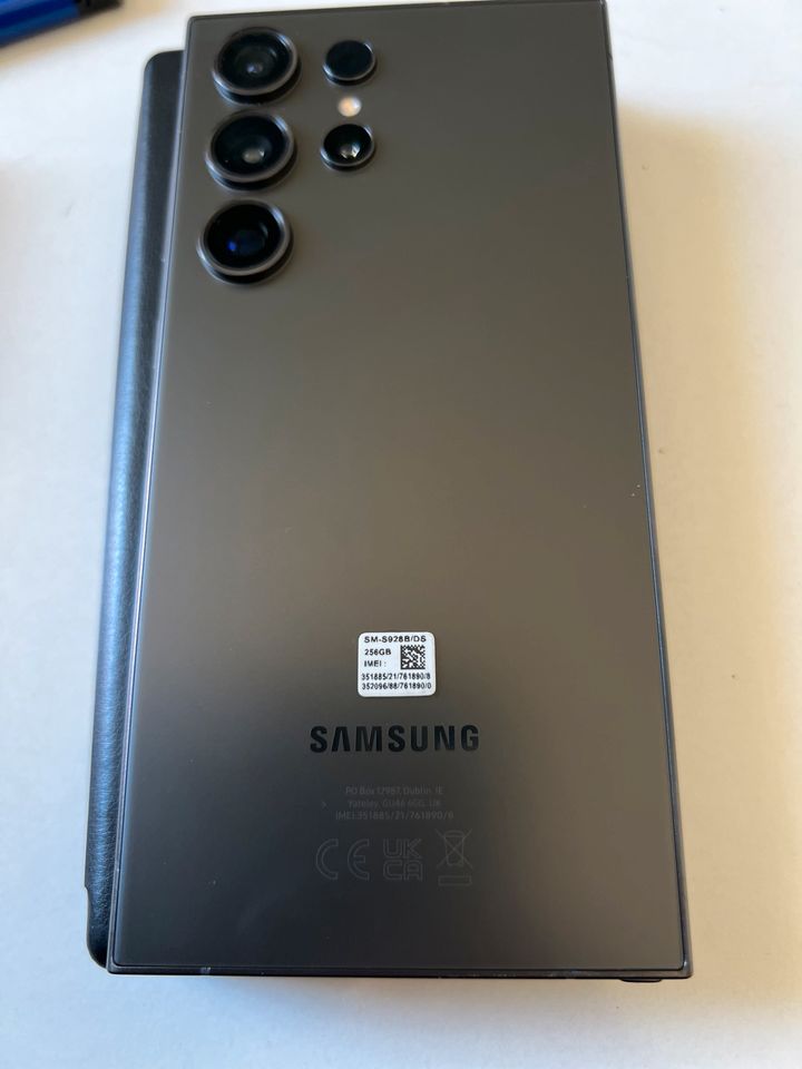 Samsung s24 Ultra neu unbenutzt titanium Black 256gb in Berlin