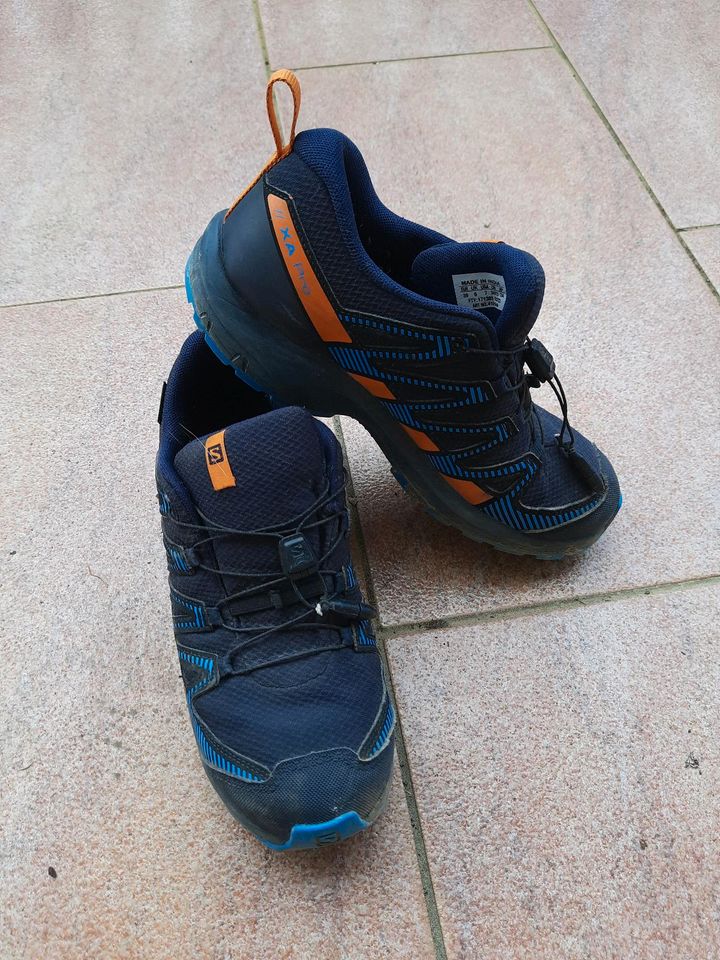 Salomon Jungen Schuhe 39 in Schwabmünchen