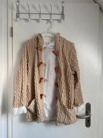 Beige, weiße Strickjacke mit Kapuze Mecklenburg-Vorpommern - Ferdinandshof Vorschau