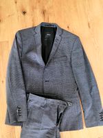 Sehr schicker grauer Anzug mit Hose der Marke S.oliver  in 50 Baden-Württemberg - Wangen im Allgäu Vorschau