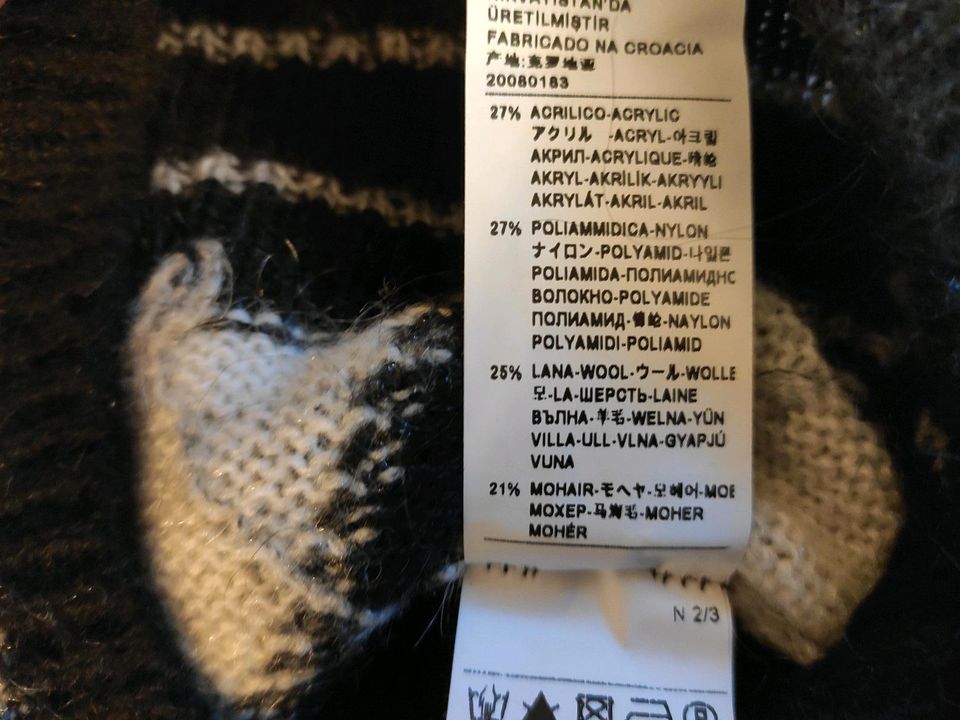 Pullover von Benetton schwarz weiß, Wolle Mohair, XS in Darmstadt