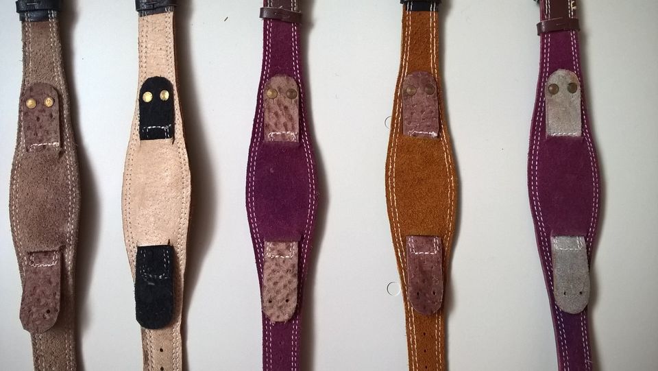 Uhrenarmbände mit  UNTERLAGE ; neu;  Leder in Groß-Umstadt