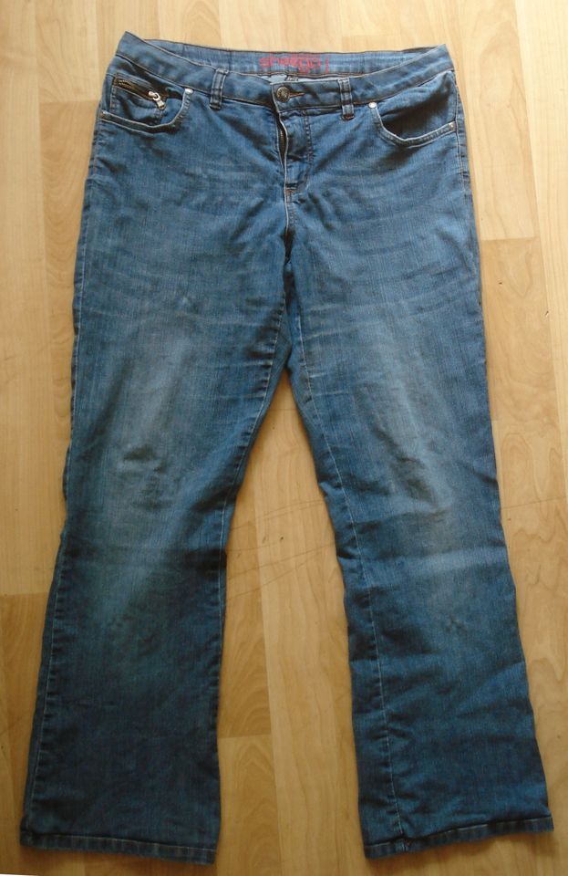 Jeans, sheego, Gr. 44, fällt eher aus wie 46, siehe Maße in Braunschweig