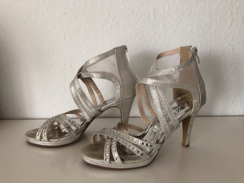 High Heels 9cm silber Glitzer Gr. 37 in Mainz