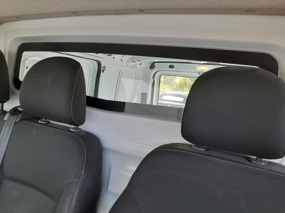 Transporter Renault Trafic 4FL2/4FL202 NAVI TÜV NEU FINANZIERUNG in Südbrookmerland