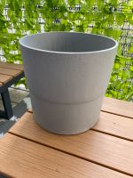 IKEA grau über Topf NYPON Übertopf, drinnen/draußen grau, 32 cm Hessen - Kassel Vorschau