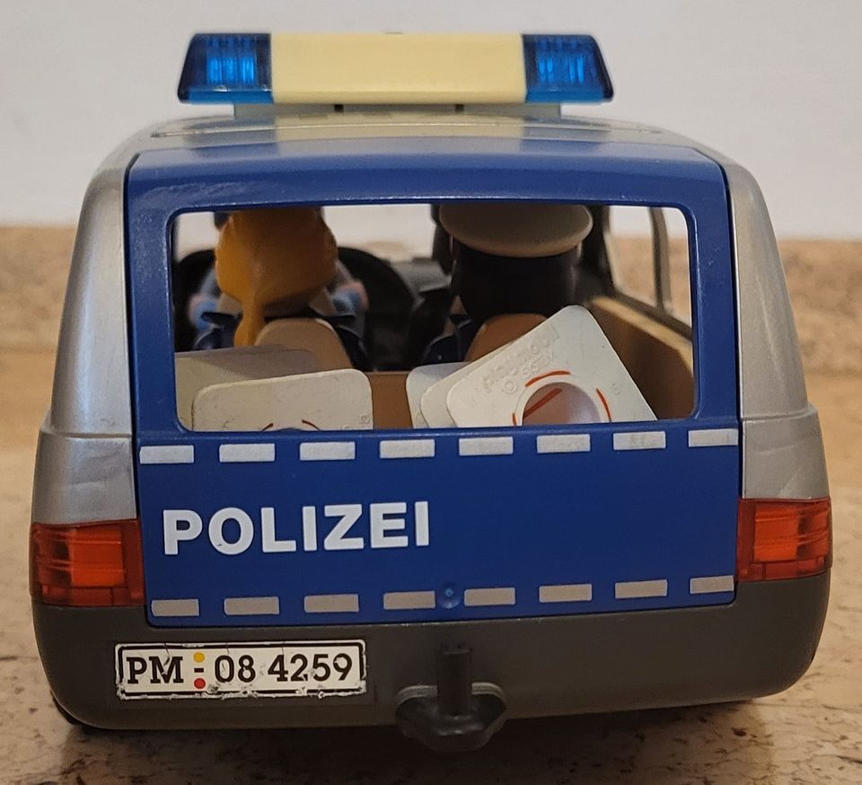 Playmobil Polizeiauto in Adelschlag