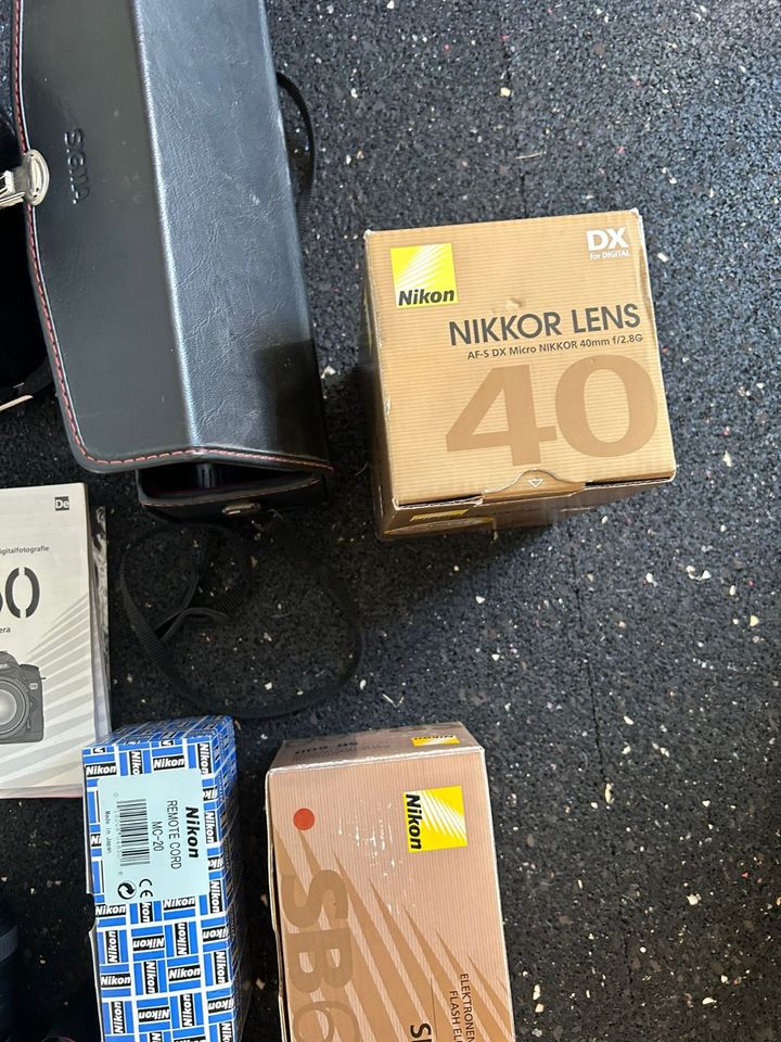 Nikon D50 Kamera mit viel Zubehör in Ühlingen-Birkendorf