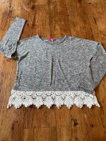 Pullover Langarmshirt spitze gr.152 Nordrhein-Westfalen - Geseke Vorschau