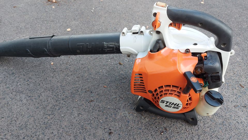 Laubbläser Stihl BG 85 Laubpuster Saughäcksler in Willich