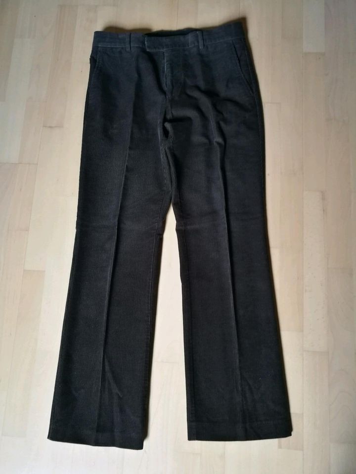 Grandpa style Esprit braune Feinripp Cordhose Bundfalte  90er in Bad Schönborn