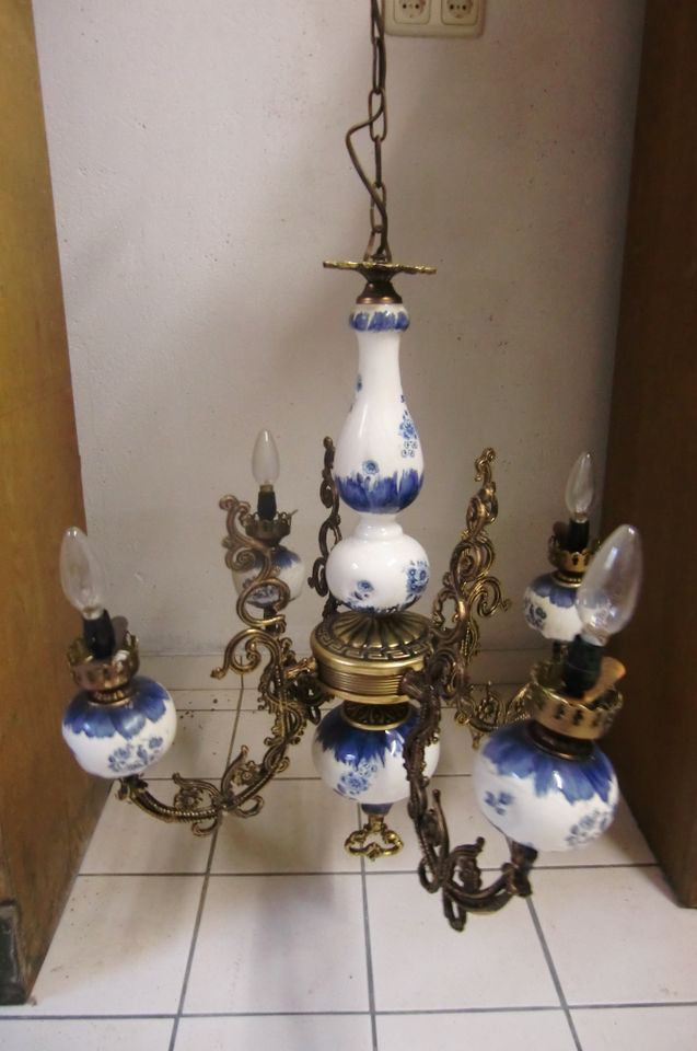 Lampe, Leuchter, Lampenschirm in Jesenwang