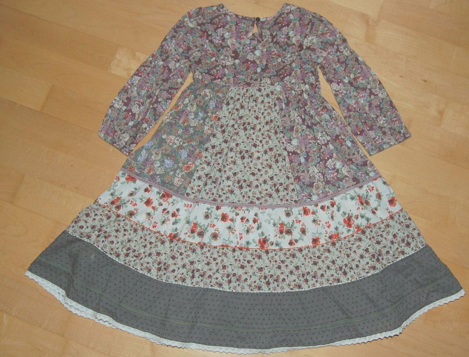 Next tolles Kleid Patchwork Gr. 104 neuwertig in Unterkirnach