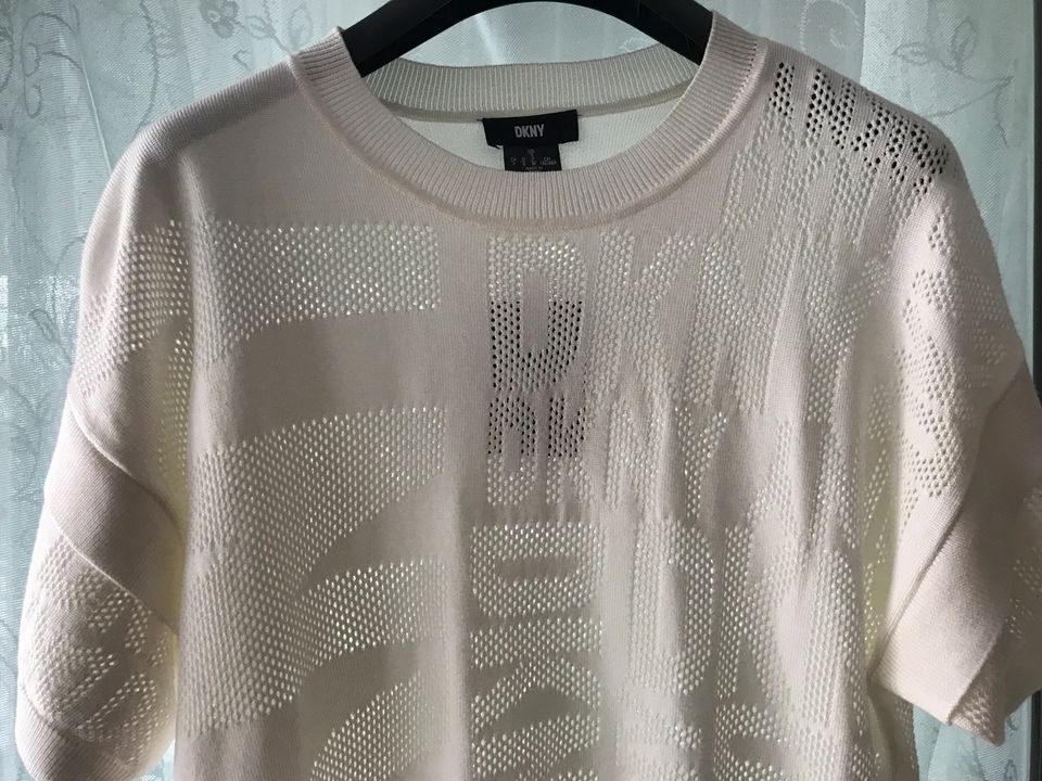 Wunderschönes Strickshirt DKNY Gr 40 in München