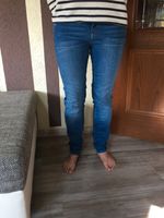 Skinny Jeans von Esprit in Gr. 38 Sachsen - Hoyerswerda Vorschau