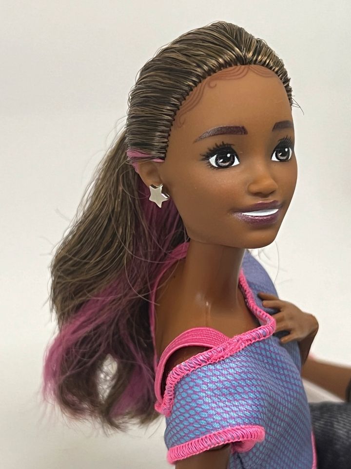 Barbie Skipper Babysitter AA - Made to Move Petite in Gotha
