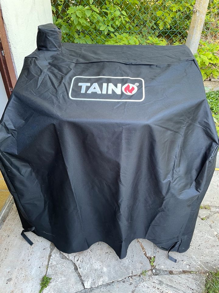 Taino Hero XXL Grill & Smoker in Forchheim