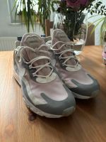 Nike Air Max 270 React in grau / rosa Aachen - Aachen-Mitte Vorschau