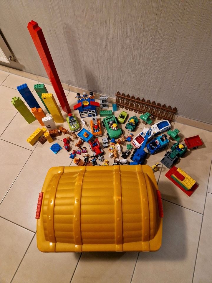 Lego Duplo Konvolut Abschlepper, Polizei, Tiere in Weilrod 
