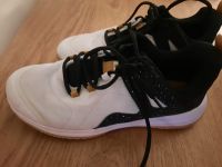 Handball Hallenschuhe - H300 weiss/schwarz Gr 40 Baden-Württemberg - Heidelberg Vorschau