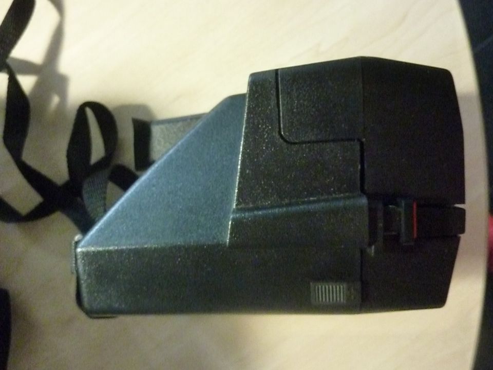 Polaroid 635 CL Supercolour Sofortbildkamera in Schwarz + Tasche in Sömmerda