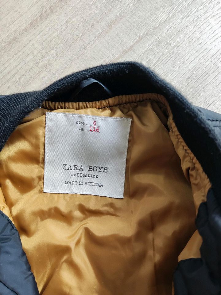 Übergangsjacke Zara für Jungs Gr. 116 !Neuwertig! Bomberjacke in Karlstein