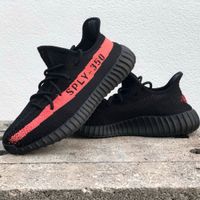 Adidas Yeezy 350 V2 Red Stripe Black Red Gr. 44 / 10 - Neu - DS Rheinland-Pfalz - Kindsbach Vorschau