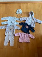 Steiff Kleiderpaket Babys Jacke Pullover Mädchen Mütze 56 Baden-Württemberg - Böblingen Vorschau