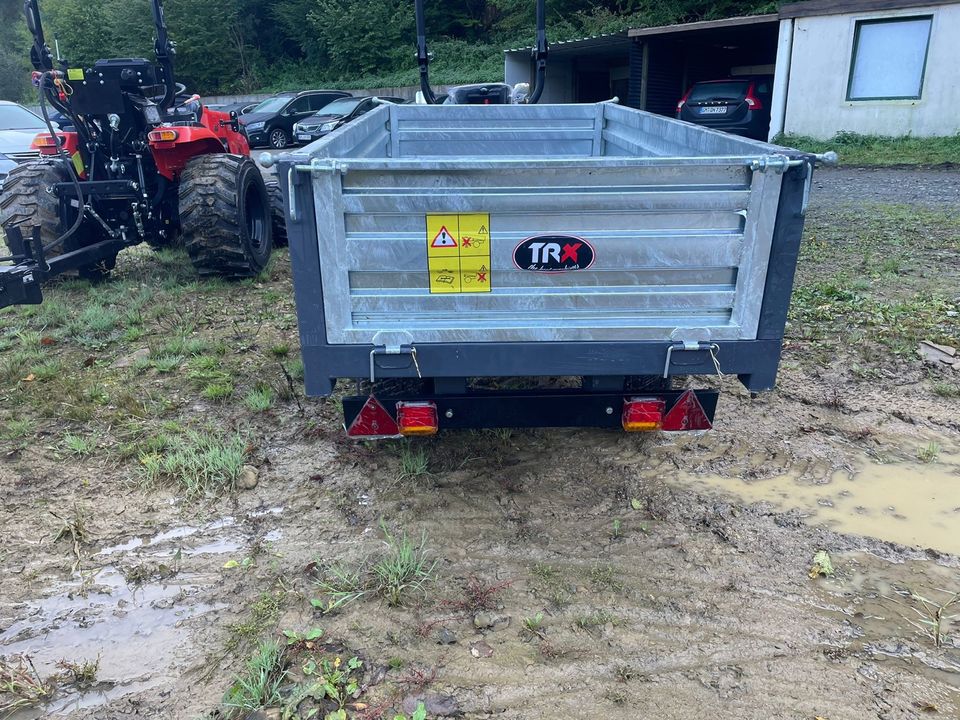Kipper 1,5 t Kippanhänger Anhänger Kleintraktor Traktor in Nordrhein