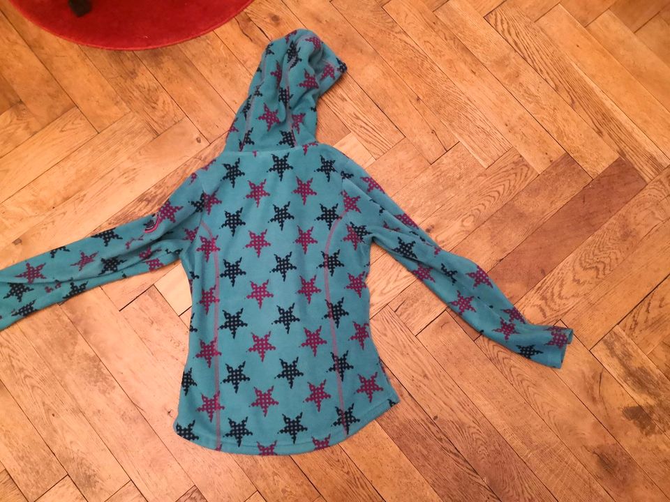 Gebrauchte Fleecejacke für Kinder an, Marke Steeds, Gr. 164 in Berlin