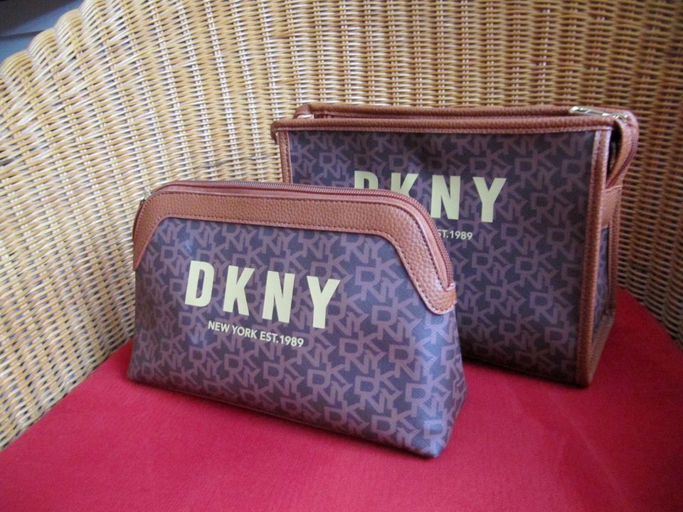 DKNY KOSMETIKTASCHE KULTURBEUTEL NEU !!! in Gelsenkirchen