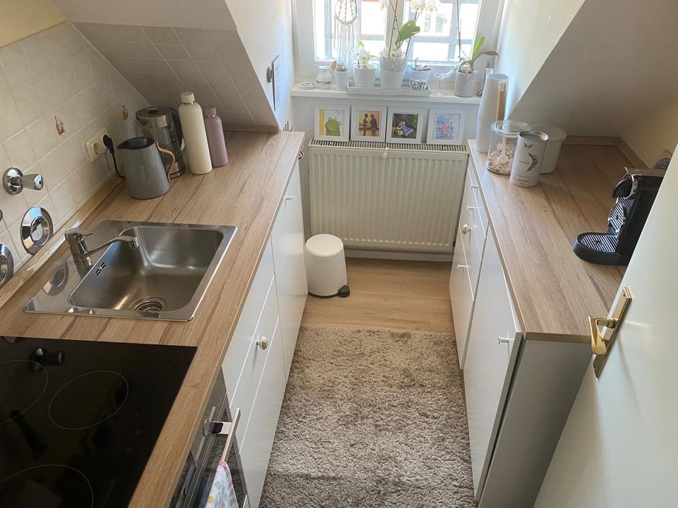 Küche von Ikea mit E- Geräte alles fast neu in Wunstorf
