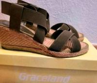 Sommerschuhe / Sandalen / Plateauschuhe Bochum - Bochum-Südwest Vorschau