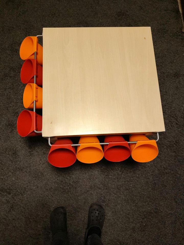 Cooler LEGO Tisch oder.auch Mal Tisch Ikea Lack selbstgebaut in Wetter (Hessen)
