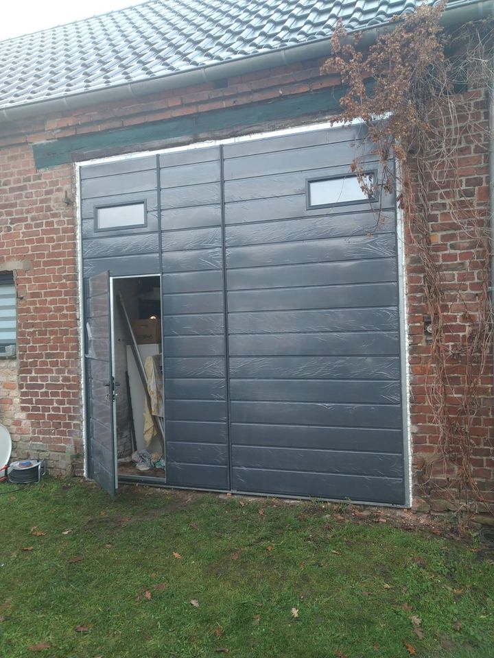 Hoftor container Garagentor haustür trapezblech rolltor schwingtor pflug Schiebetür sektionaltor hallentor gartentor gartentür garagentür doppelflügeltor tor carport hundebox in Falkenberg/Elster