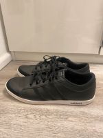 Schwarze Adidas Schuhe Mitte - Tiergarten Vorschau